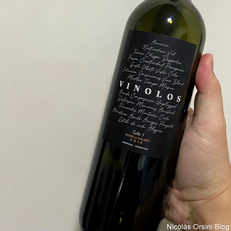 10 vinos descorchados en marzo 12 Vinoloss Tomo 1 Blend de Malbec 2018